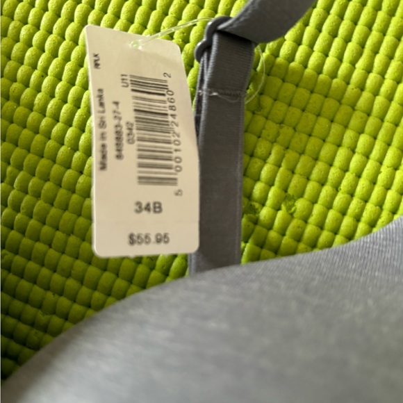 Gap women bra Brand new - Picture 2 of 2